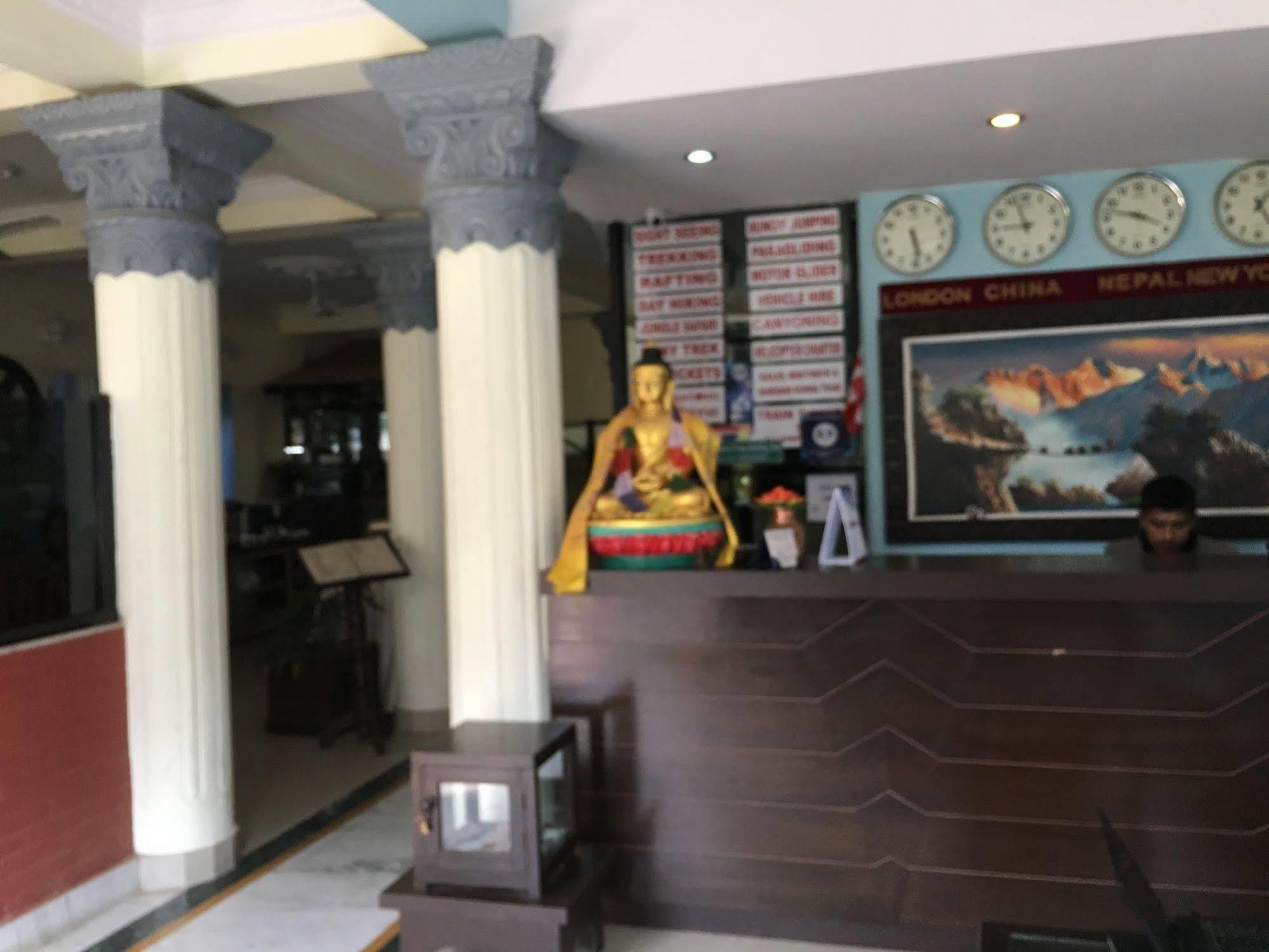 Hotel Fewa Holiday Inn Pokhara Luaran gambar